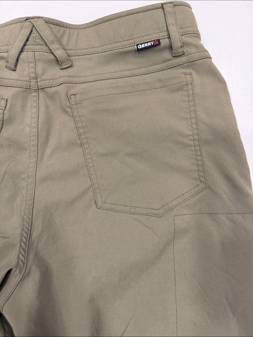 Gerry Olive Utility Hybrid Shorts - Picture 12 of 12